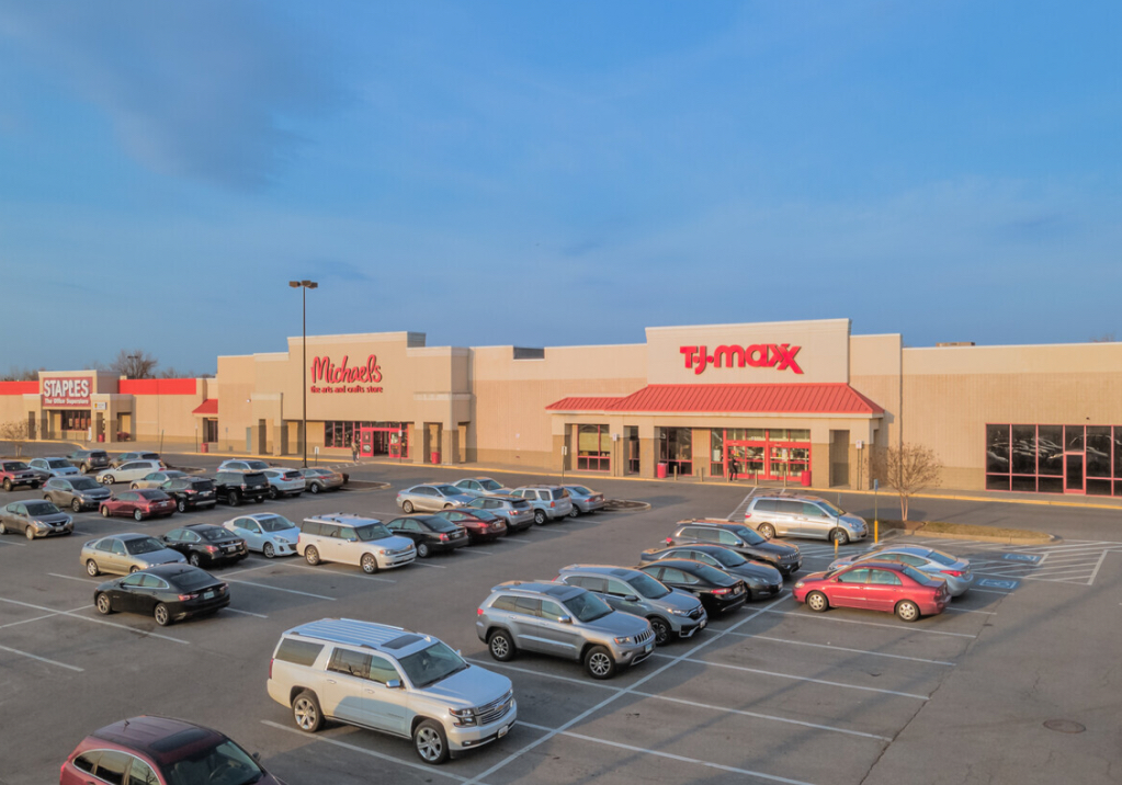 Finmarc Purchases Popular Frederick Shopping Center